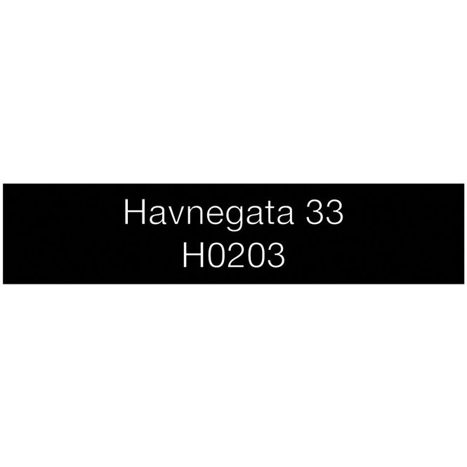 Hovedbilde Adressemerkeskilt - Svart med hvit tekst 110x25 mm (2 stk)